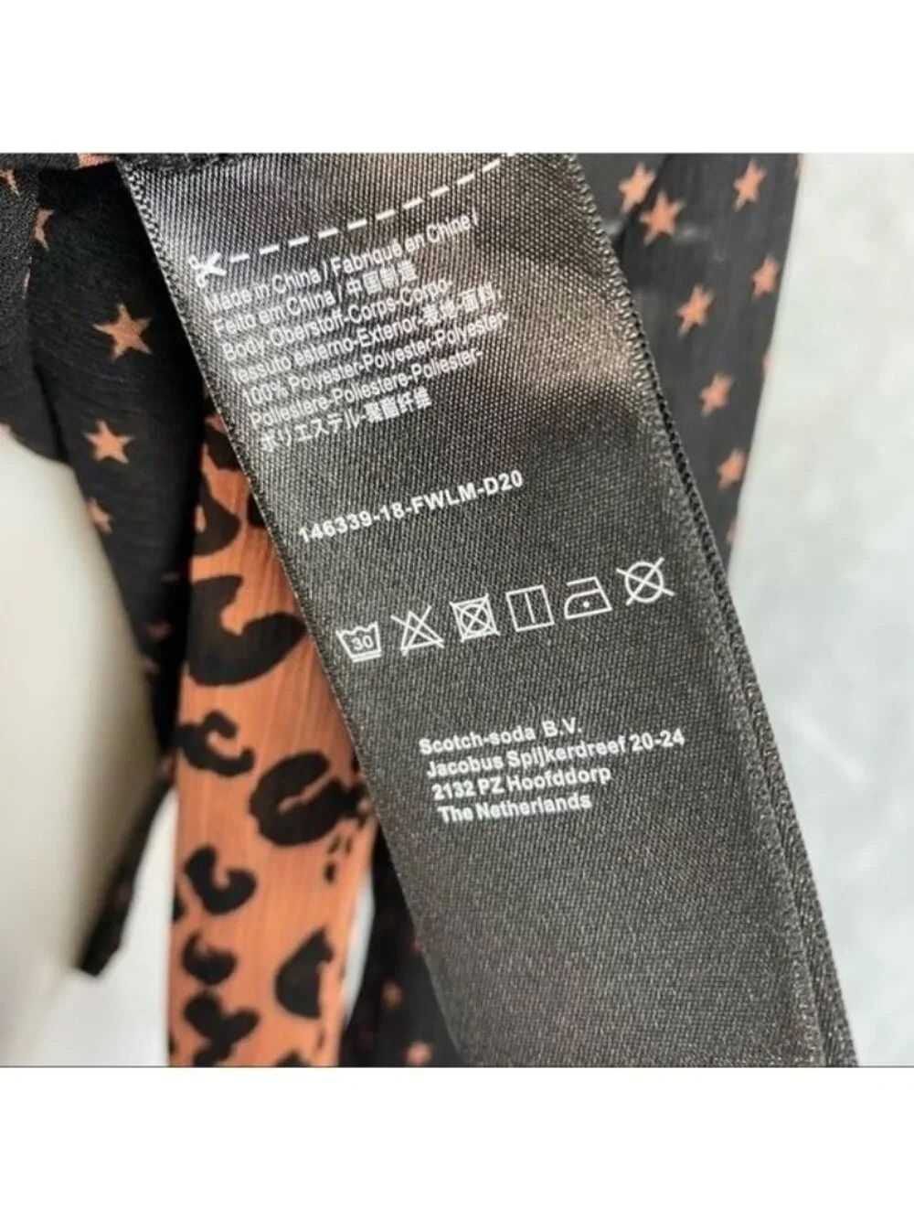 Scotch & Soda Maison Scotch Black Sheer Star Print Blouse With Leopard Print Acc - Picture 3 of 12